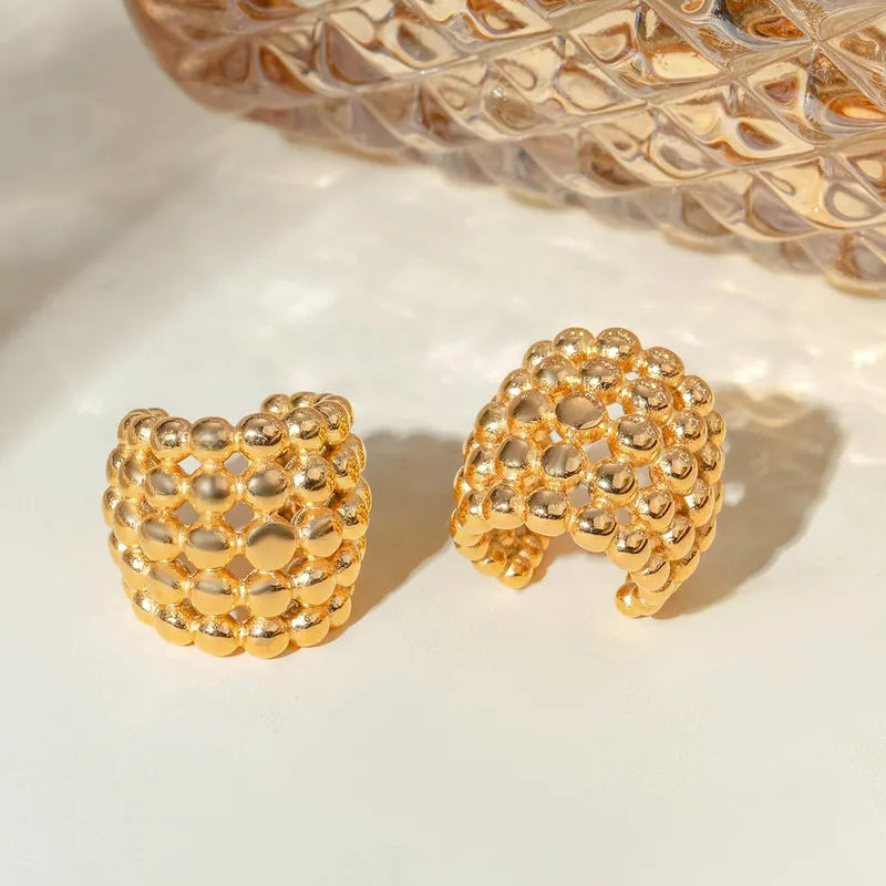 Earcuff
