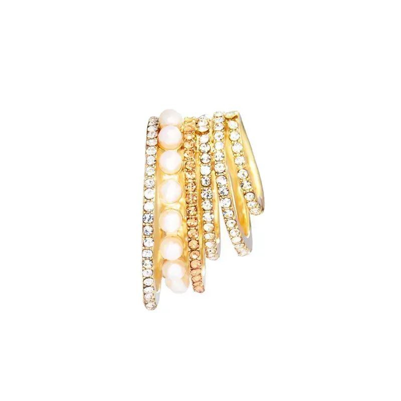 Earcuff
